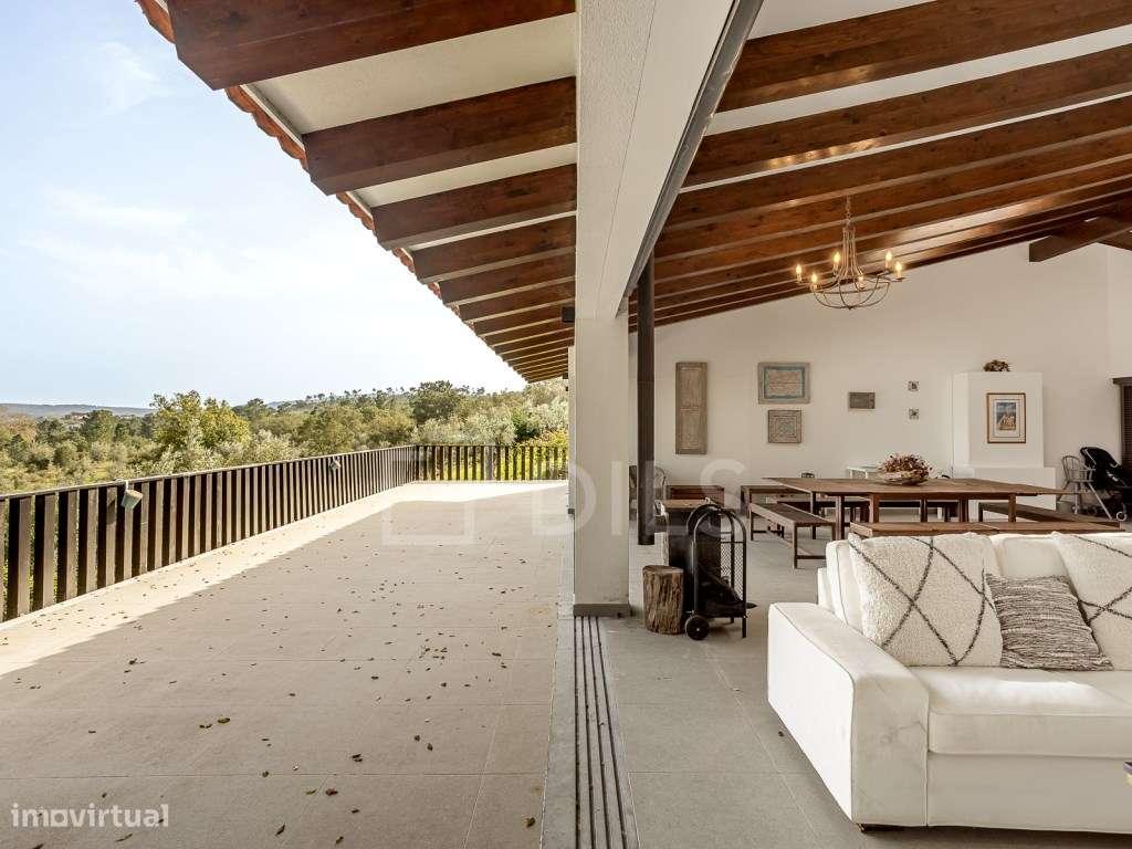 Quinta T9 em Azeitão com piscina e 11 ha de terreno, renovada - Grande imagem: 5/60