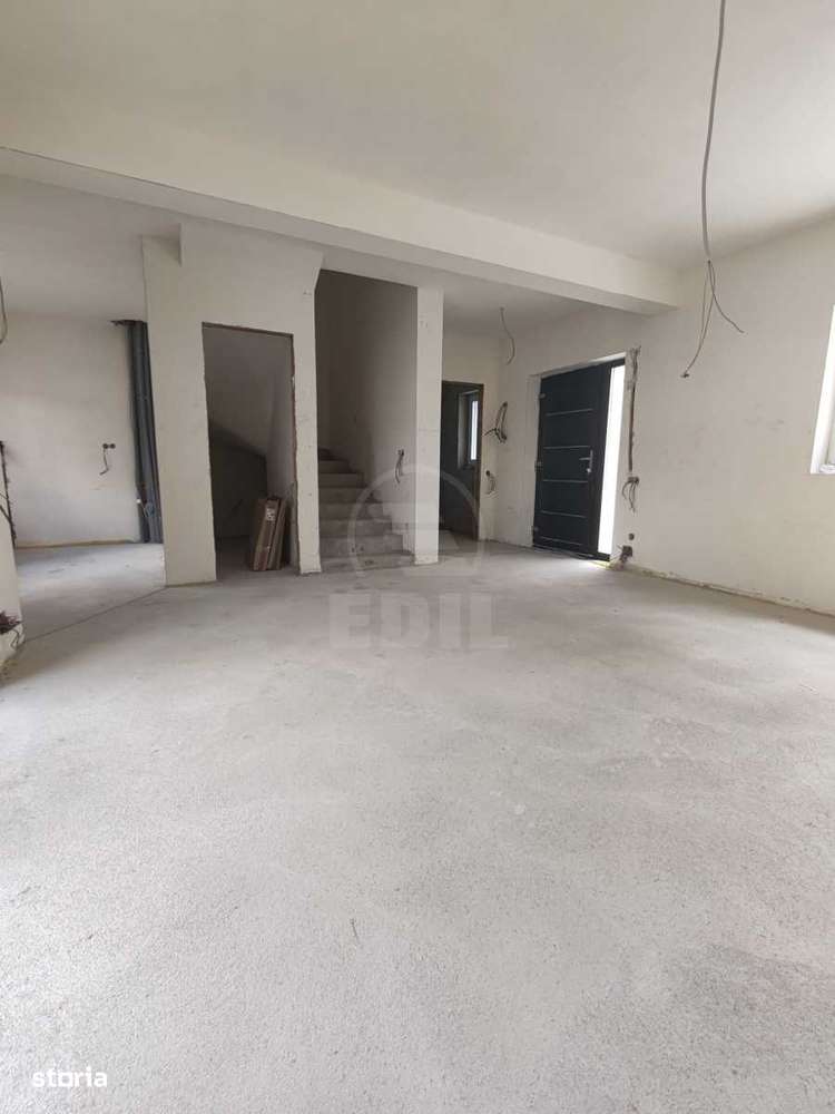 Duplex semifinisat, zona Terra, COMISION 0 - Imagine principală: 3/8