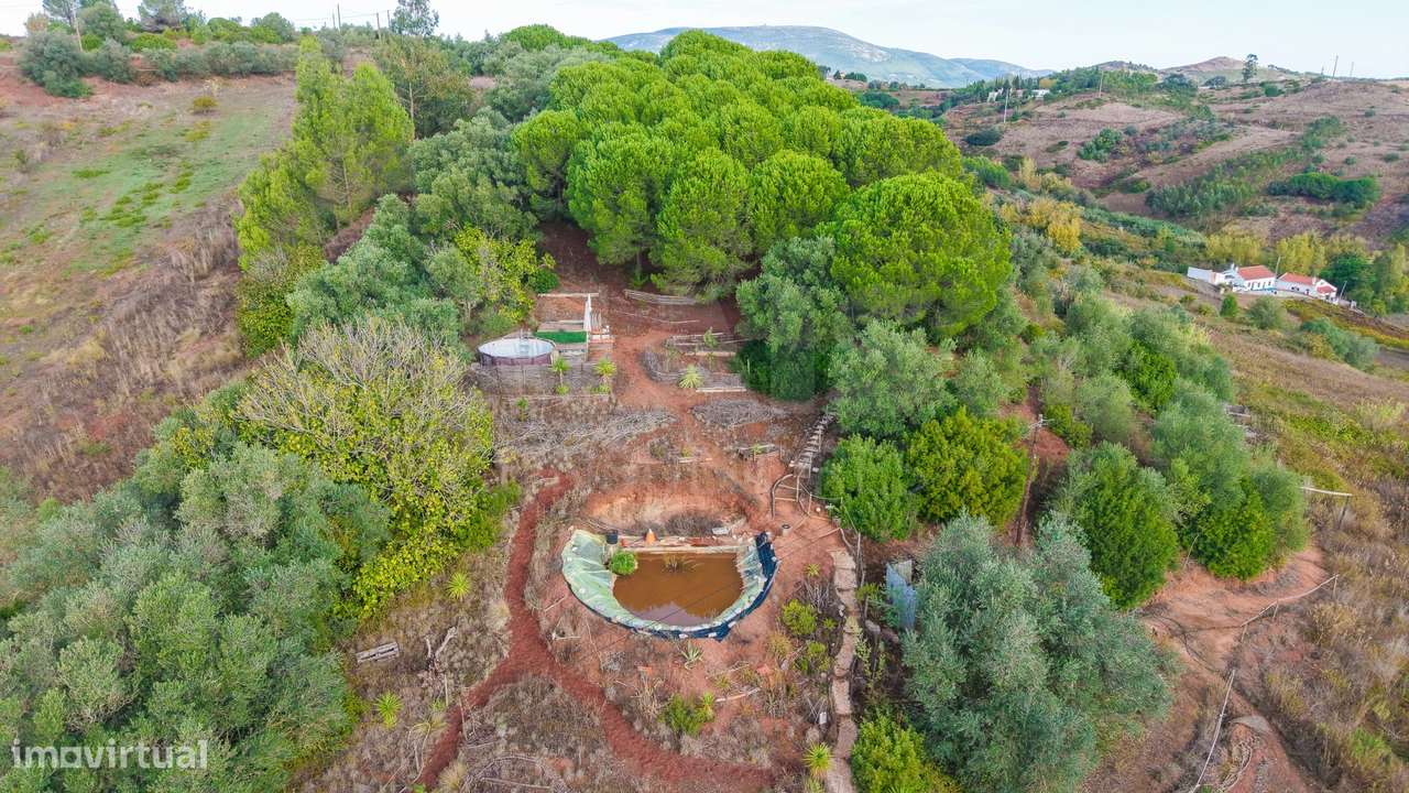 Moradia T2 com Terreno-37