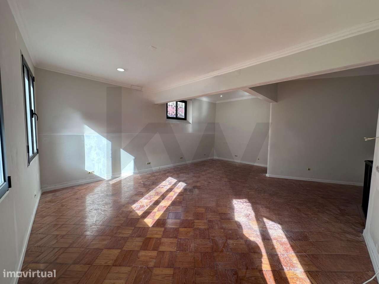 Moradia T3 no Centro do Funchal com Grande Terraço e Garagem - Grande imagem: 4/21