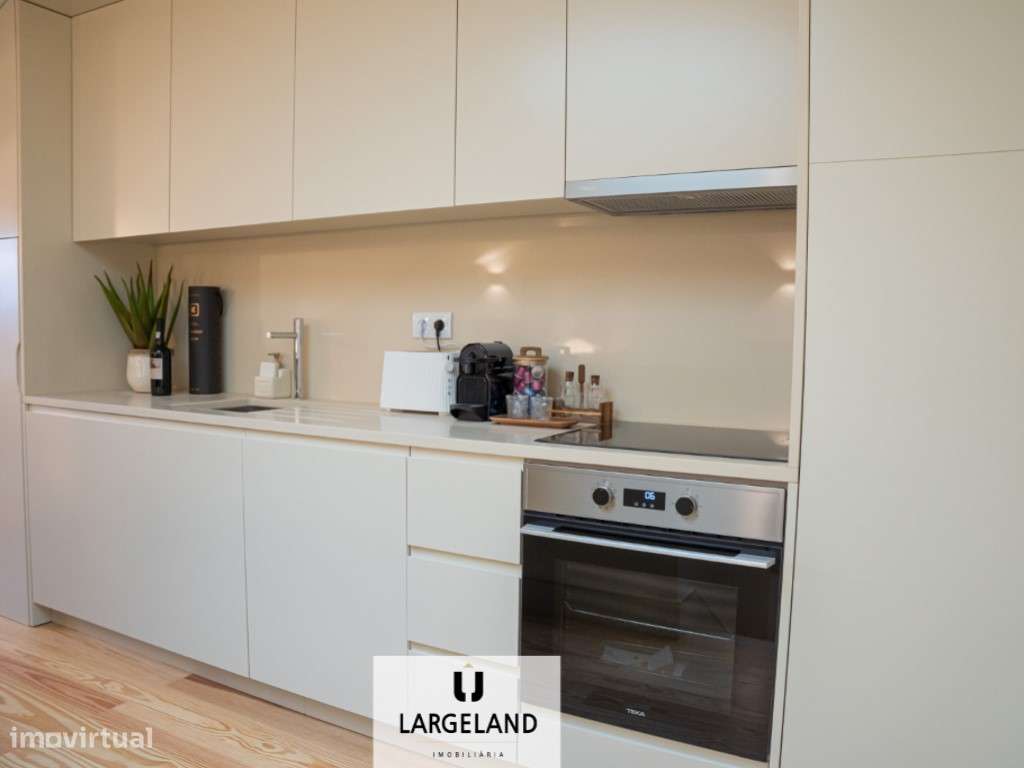 Apartamento T2 Duplex - Cedofeita - Grande imagem: 5/11