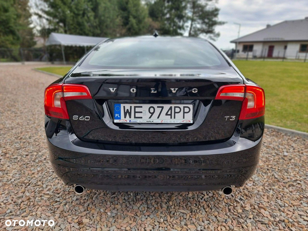 Volvo S60 - 3