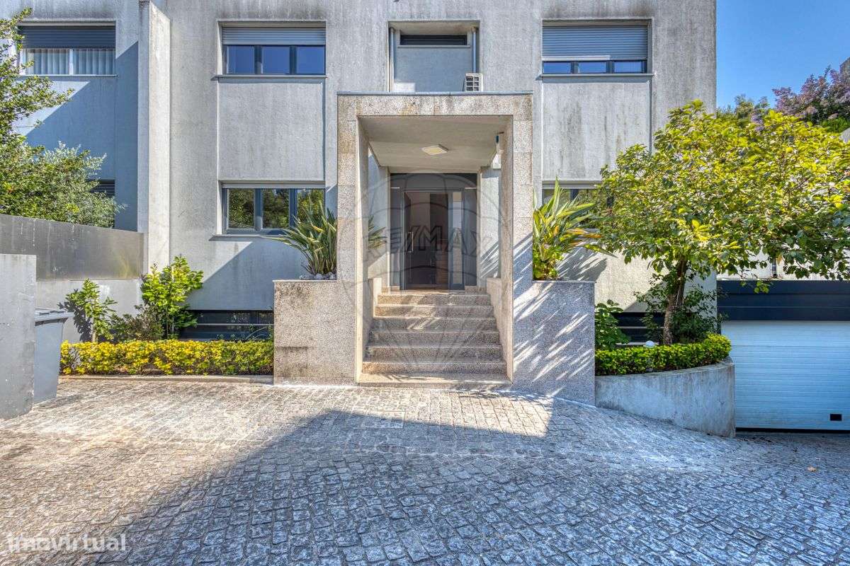 Moradia T5 para venda - Grande imagem: 2/47