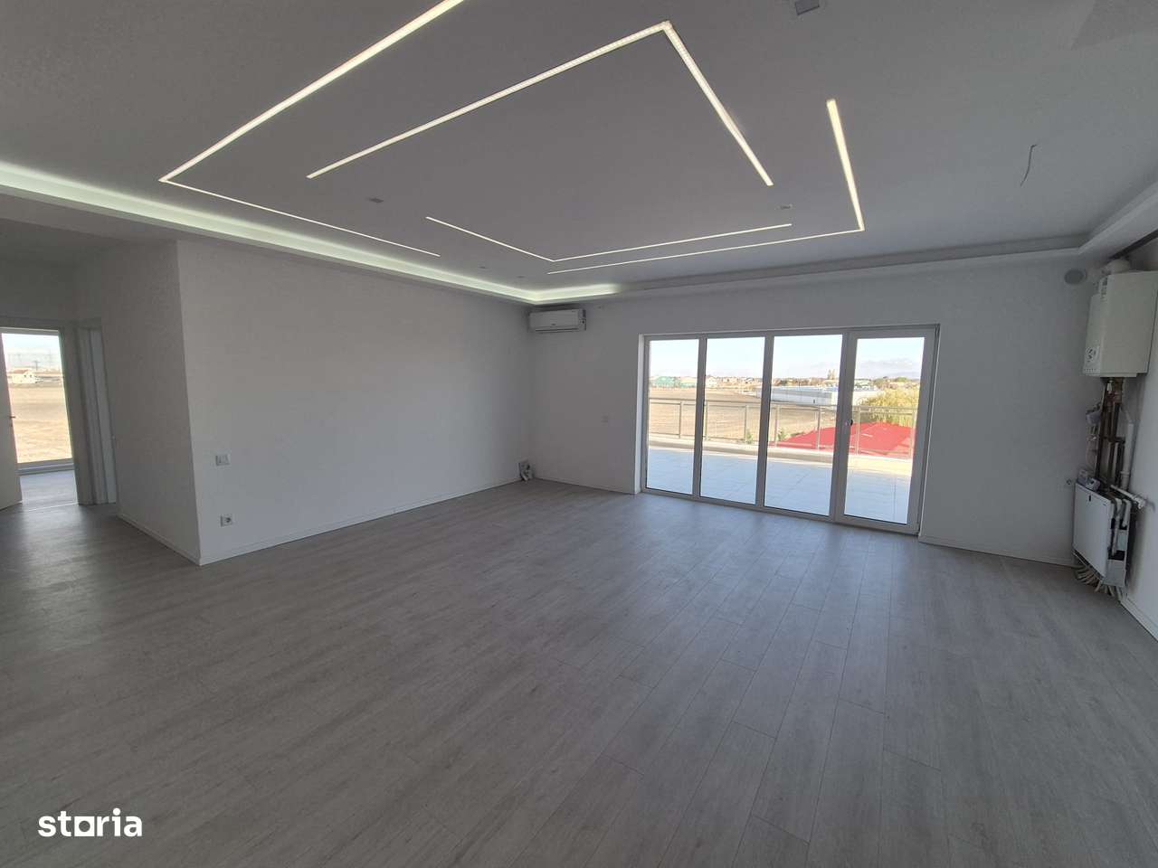 Penthouse NOU, finisat complet, 4 camere, parcare inclusă, comision 0%-15