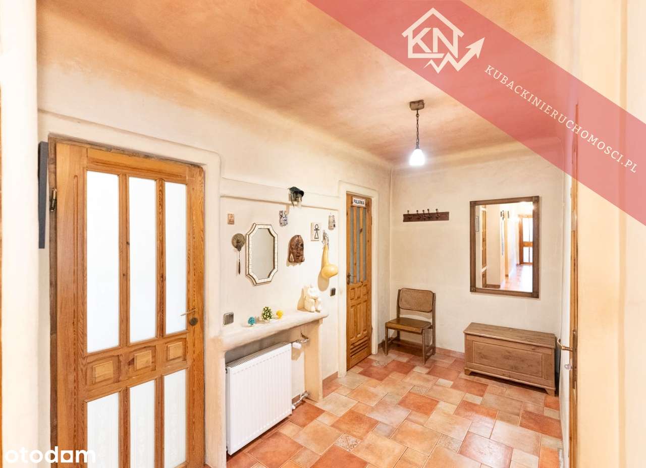 Przestronny dom w ponadczasowym stylu lub 2 oddzielne mieszkania-17