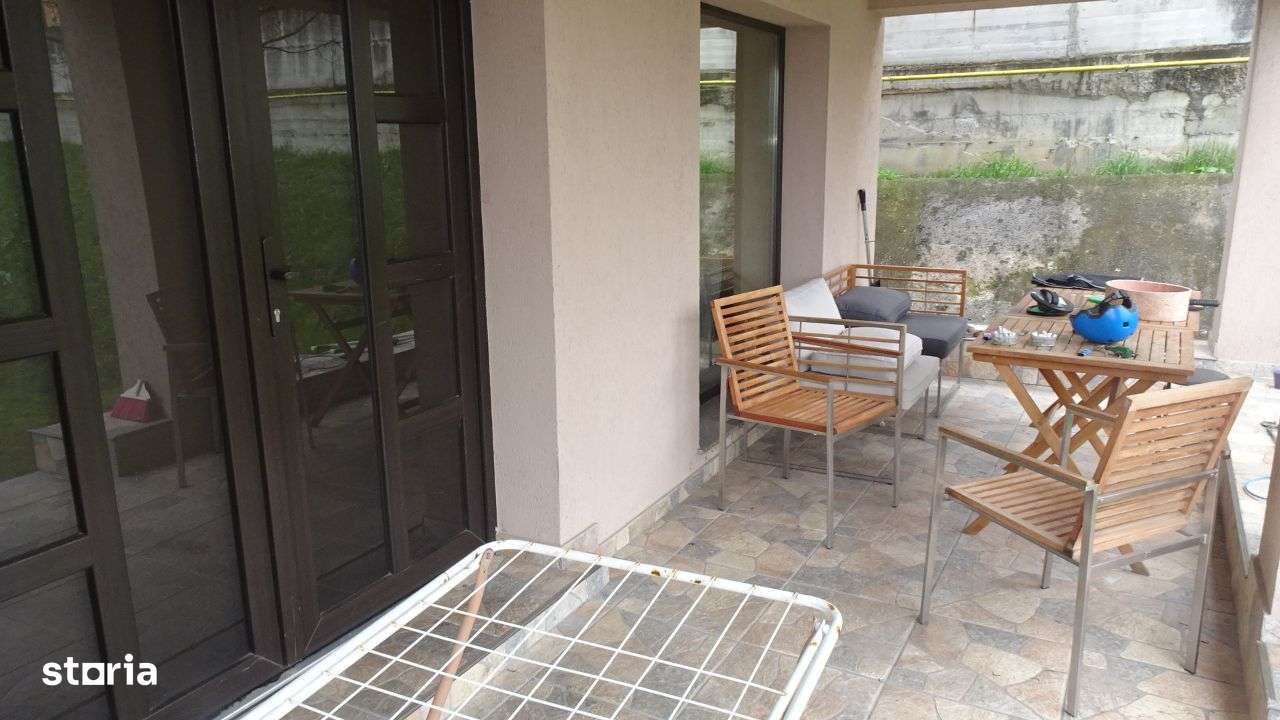 Vand casa in Deva, P+M + Garaj dublu separat, Viile Noi, 2042 mp - Imagine principală: 5/20