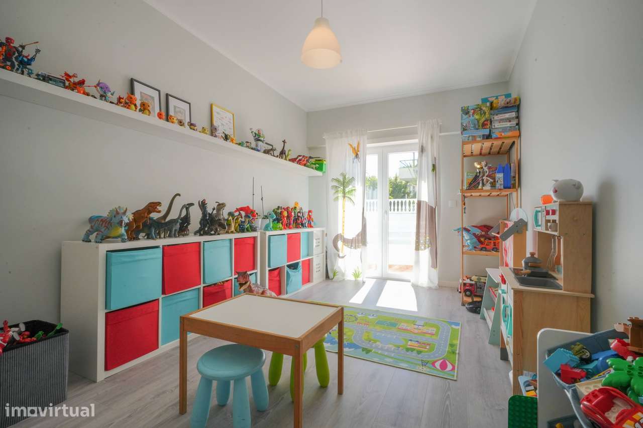 Moradia T5 Mem Martins-2