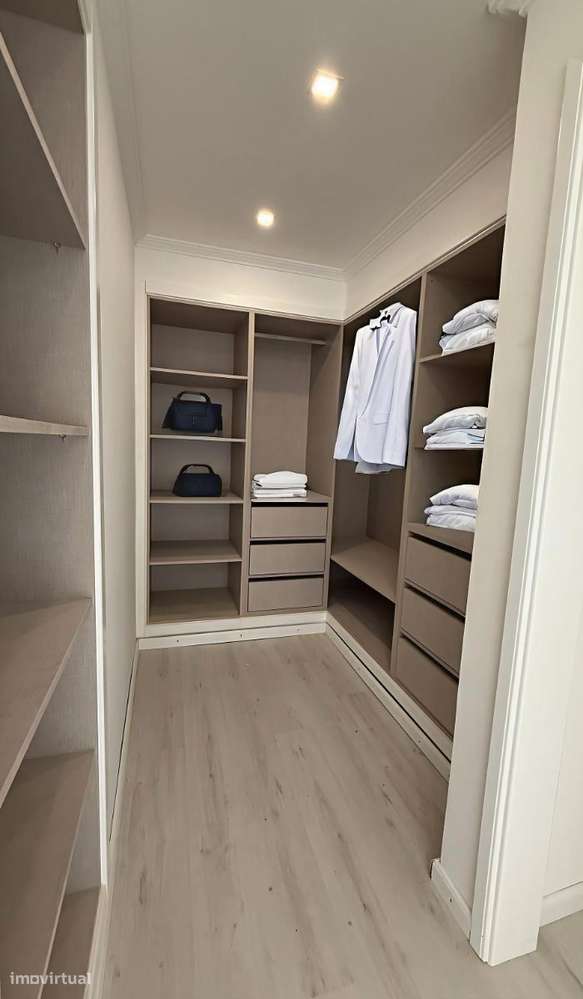 Moradia T3+1 com anexo, forno e churrasqueira, garagem e vistas da ... - Grande imagem: 4/24