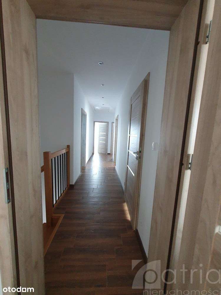 Wykończony dom wolnostojący w Dobrej-6