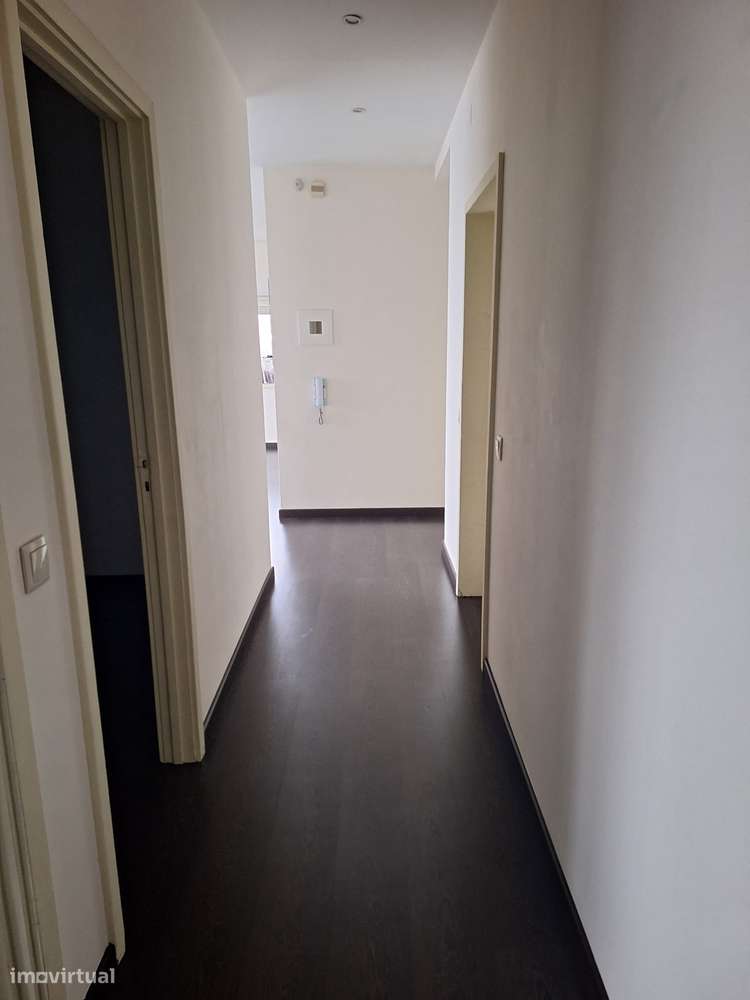 T2 Avenida da República em Gaia - 11º Andar - Grande imagem: 4/9