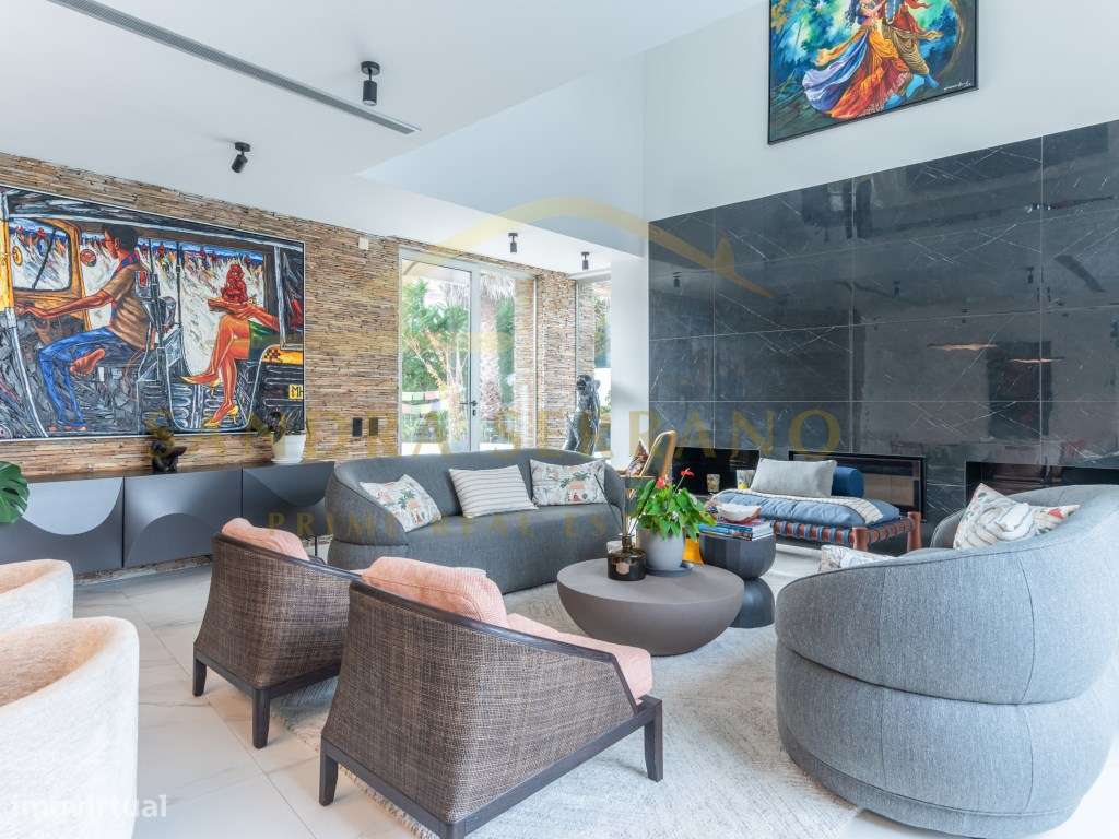 Moradia de arquitetura contemporânea com 5 Suítes-27