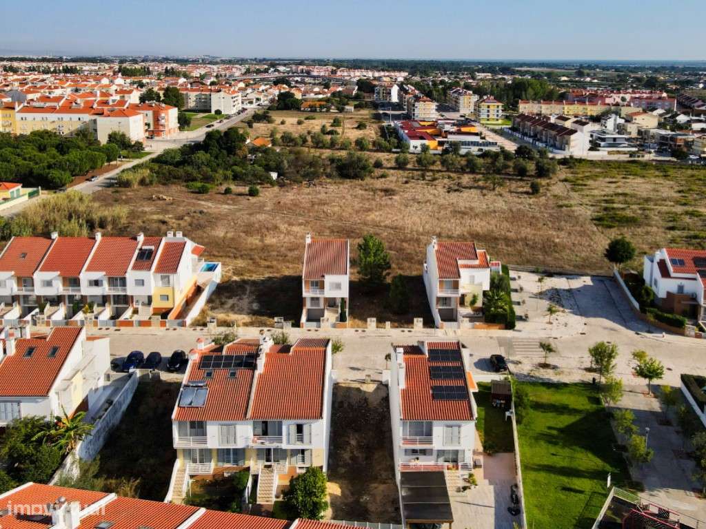 Terreno Urbano com PIP aprovado e Infraestruturas-23