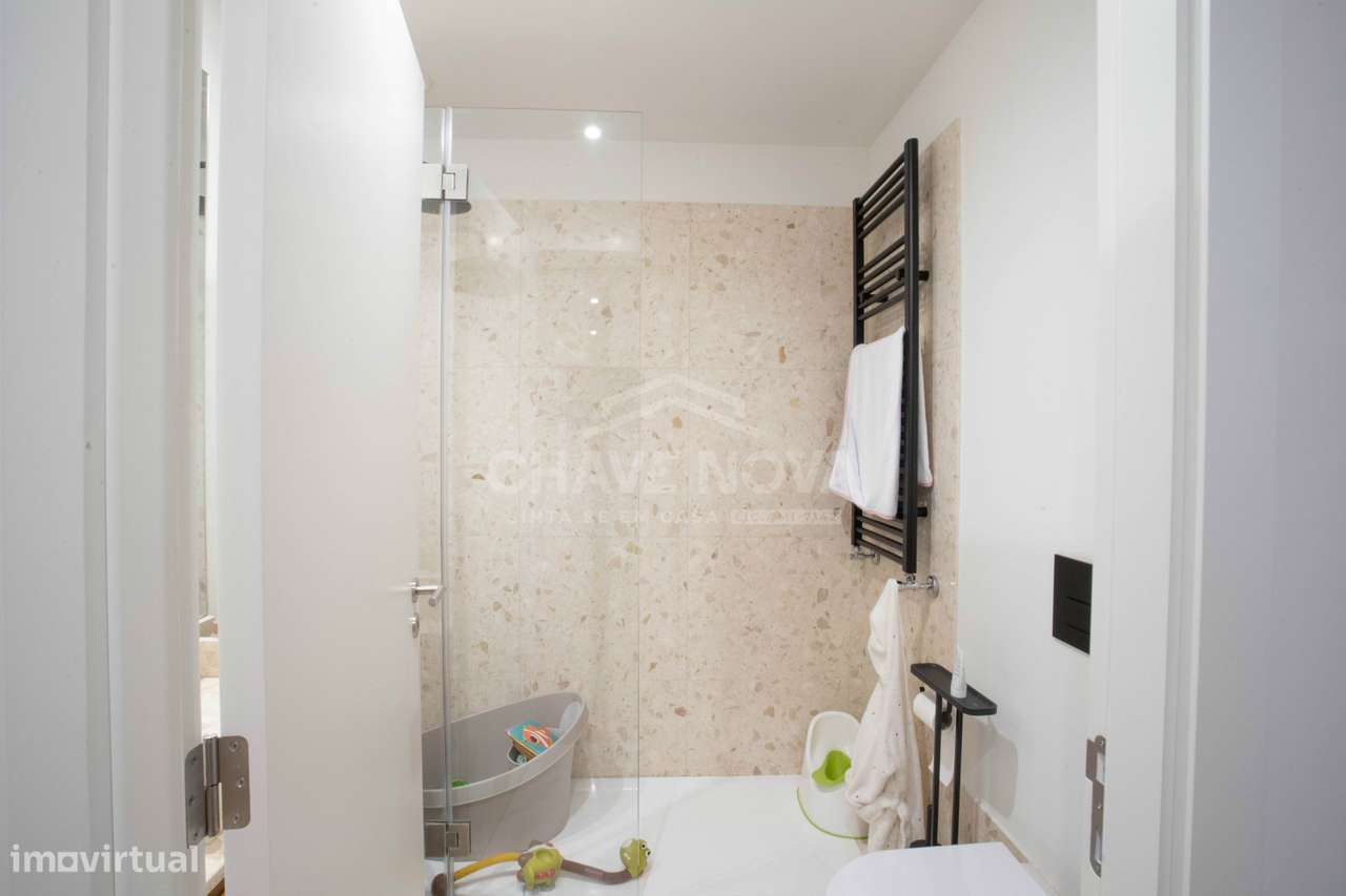 Apartamento T4 Duplex no Empreendimento Antas Atrium, Antas, Porto-20