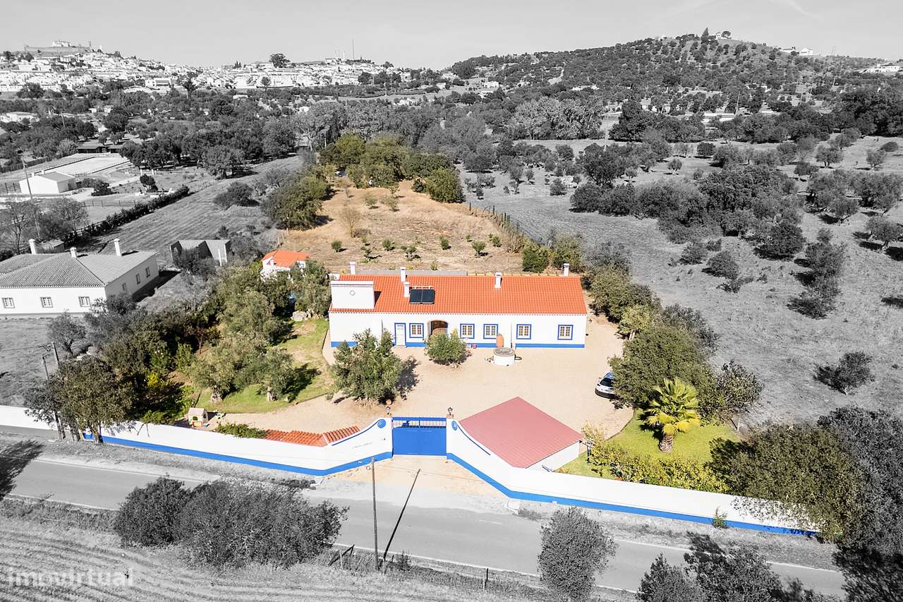 Quinta de charme T5 com piscina e 7 000 m² — vistas para o Castelo de-7