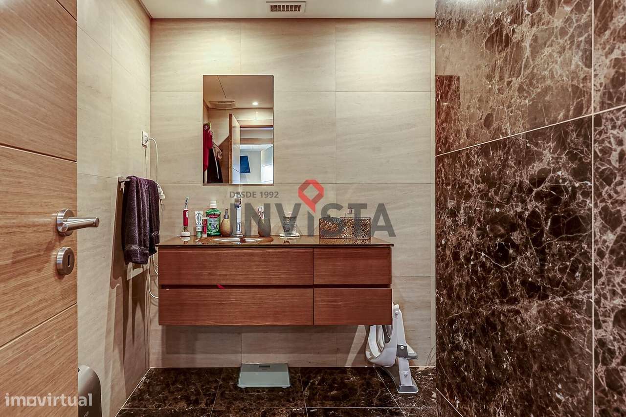 Apartamento renovado no Edificio Planicie-8