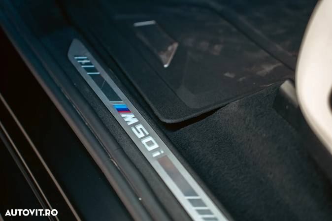 BMW X7 M50i - 16