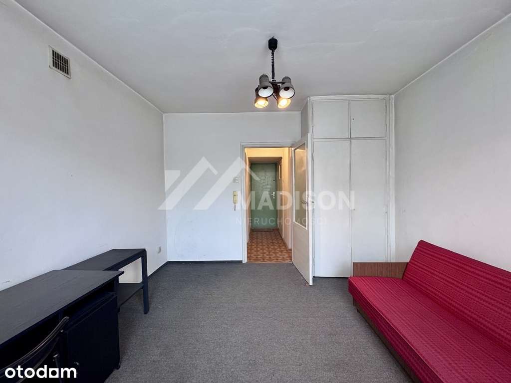 23 m2 | 1 pokój | balkon | piwnica | do remontu-1