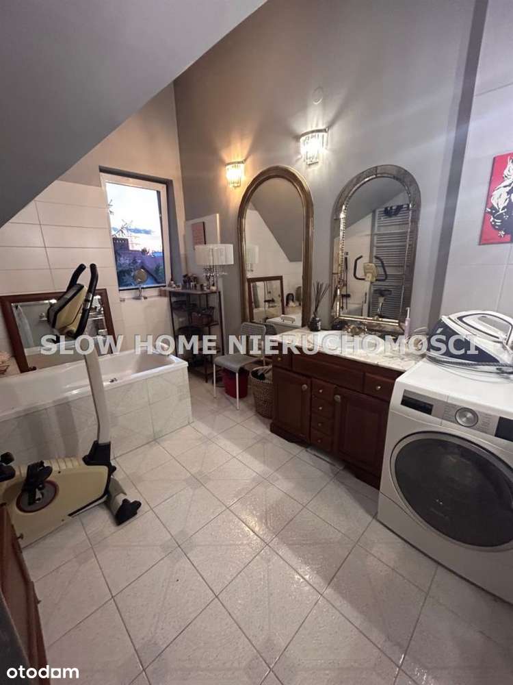 Artystyczna miejscówka do sprzedaży-9