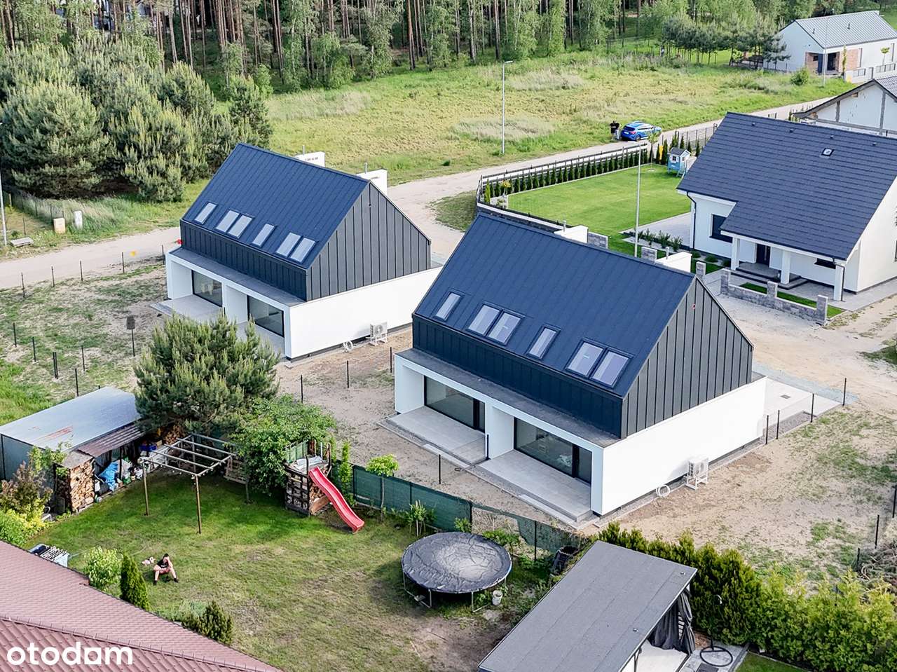 Nowoczesny Dom przy Lesie - zabudowa 2lokalowa - Pełny obrazek: 4/20