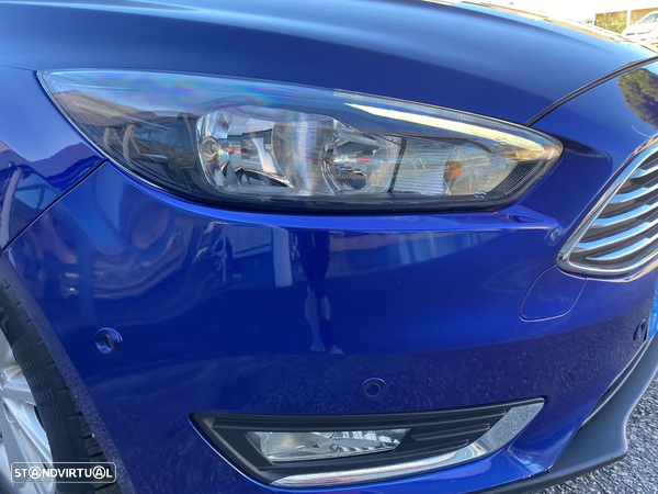 Ford Focus 1.5 TDCi EcoBlue Titanium - 6