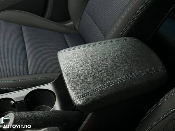 Hyundai Tucson blue 1.7 CRDi 2WD Intro Edition - 12