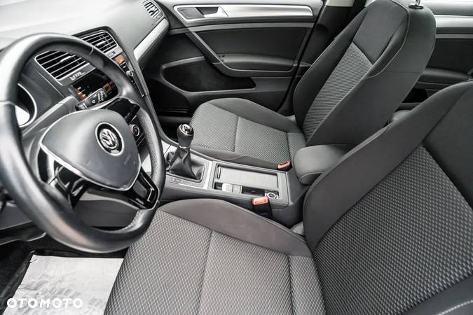 Volkswagen Golf VII 1.0 TSI BMT Trendline - 10