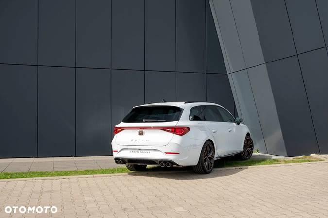 Cupra Leon 2.0 TSI 4Drive VZ DSG - 9