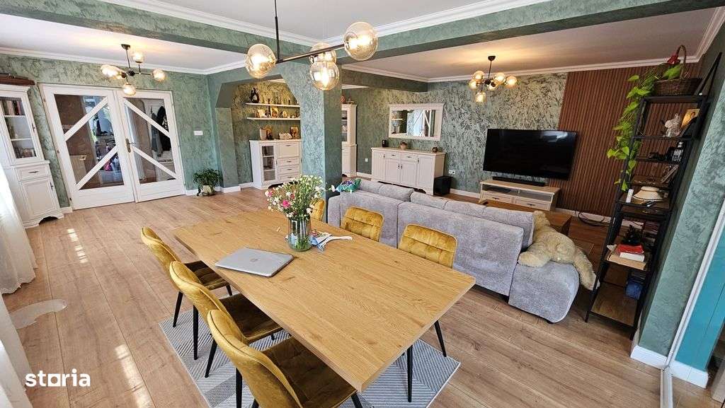 Casa de vanzare in oras, Cartierul Unirii, ideal pentru invesitie-2