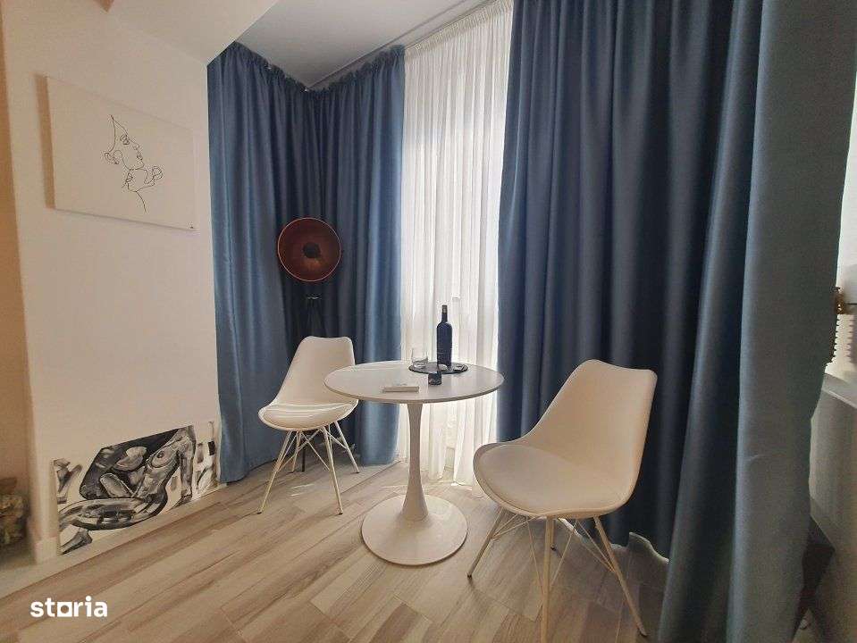 STUDIO MAMAIA-ZONA HOTEL OPERA-PARTEA CU MAREA-MOBILAT - Imagine principală: 2/11