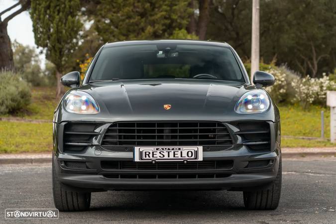 Porsche Macan Standard - 4