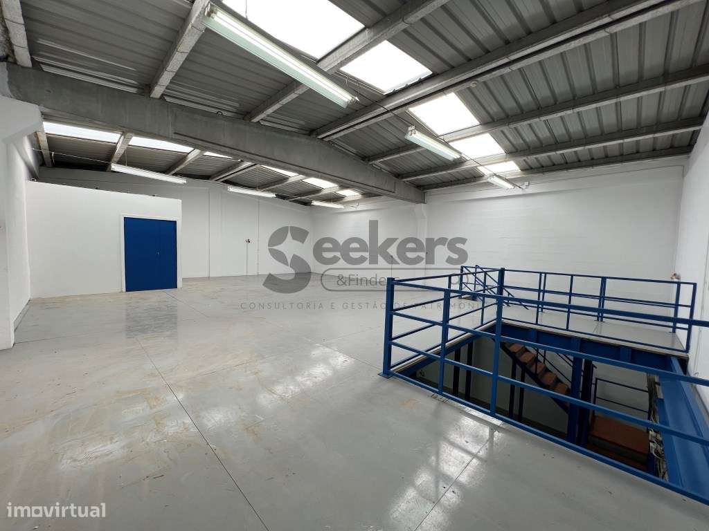 Armazém e escritório na Beloura, Sintra com 360 m2 - Grande imagem: 4/16
