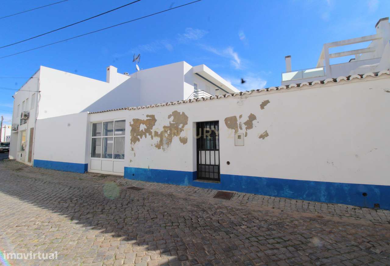 Armazém com viabilidade de construção e área de 146 m2 em Santa Luzia. - Grande imagem: 5/10