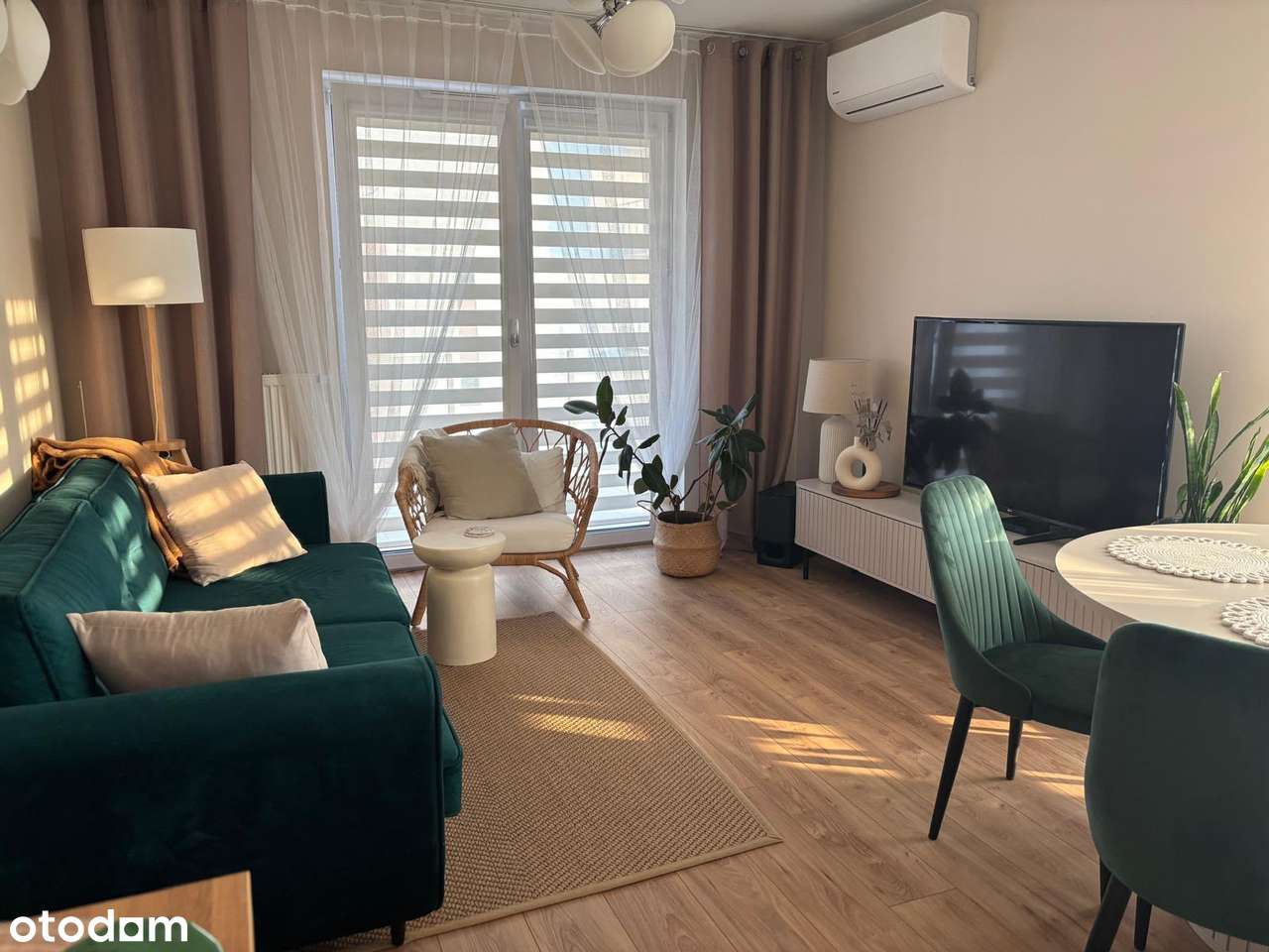 Przytulne 2 pokoje, Duży balkon 24m2, Klimatyzacja - Felin