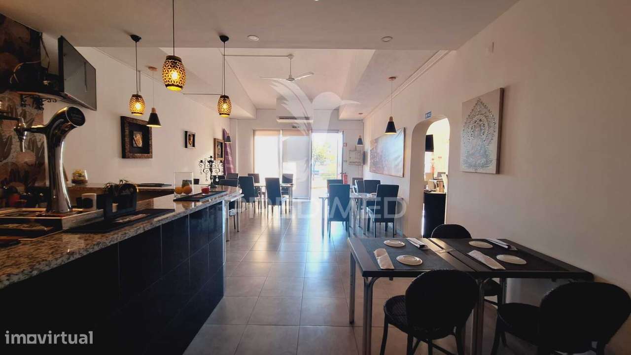 Espaço comercial com licença de bar em Albufeira - Grande imagem: 3/10