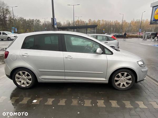 Volkswagen Golf Plus - 4