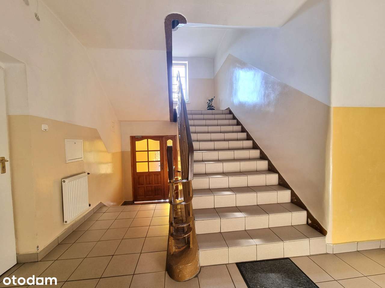 Mieszkanie 2 pokojowe z balkonem blisko centrum miasta.-4