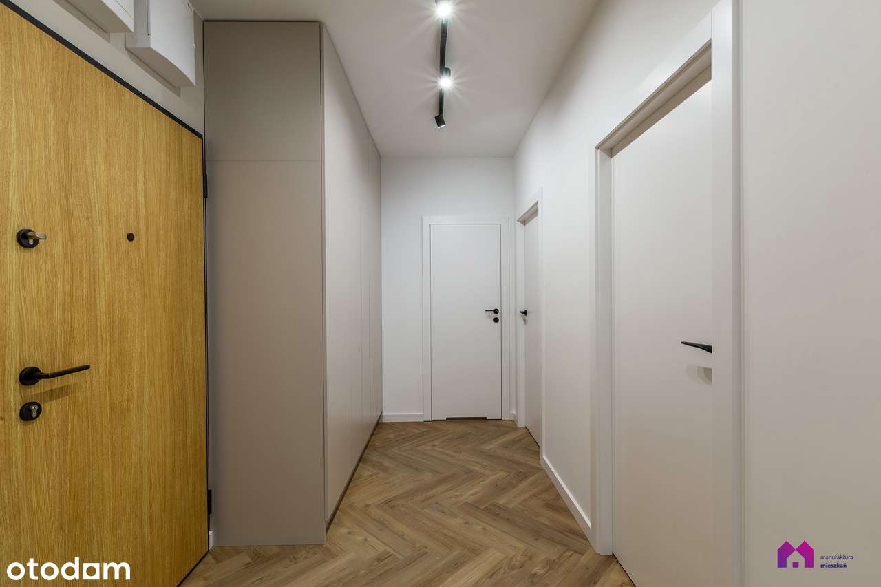 Piękny APARTAMENT blisko Rynku Jeżyckiego w CHRONIONYM budynku-9