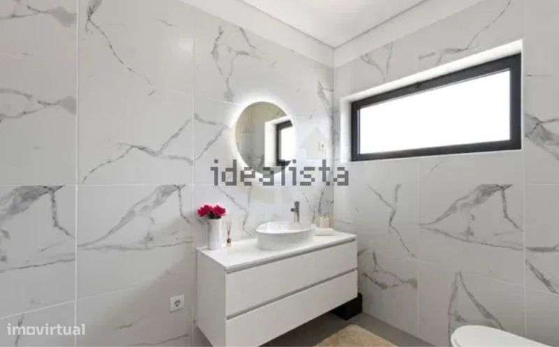 Moradia geminada T3 - Grande imagem: 5/8