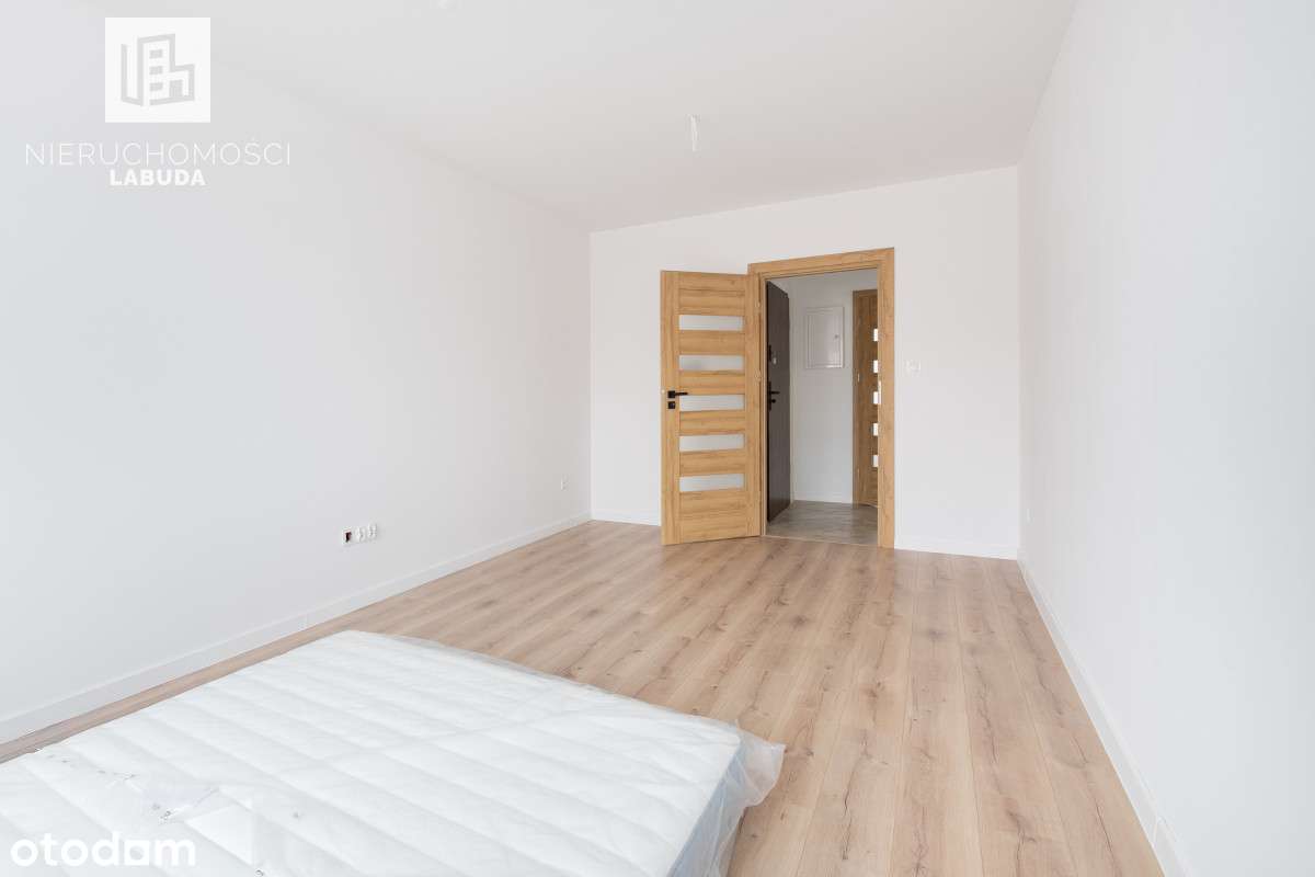 Duże mieszkanie 3 pokoje po generalnym remoncie-11