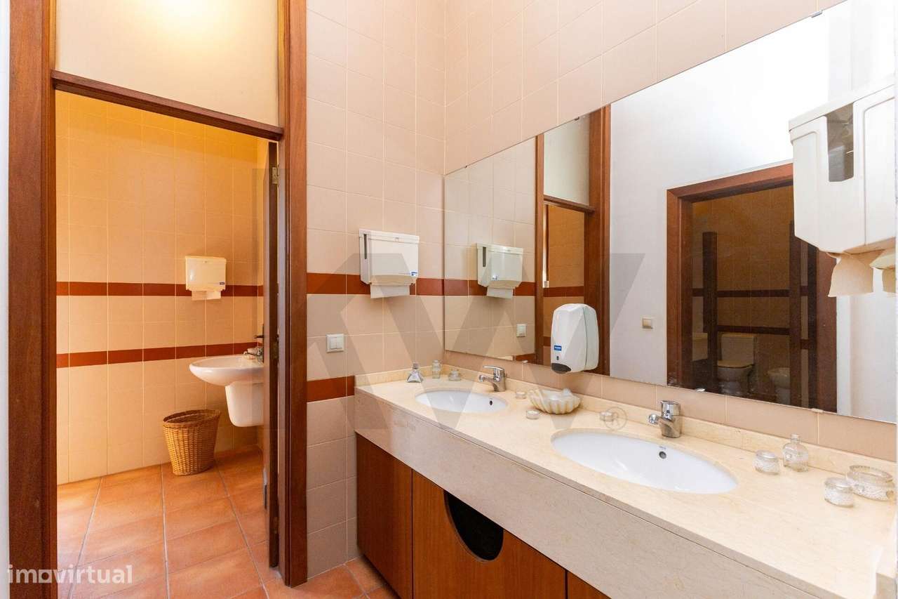 Quinta T3+2 com terreno e potencial de construção em Matosinhos-21