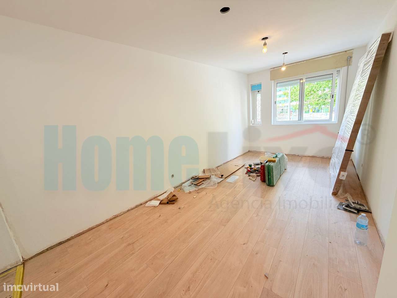 T3 Remodelado Logradouro 45m² | Centro de Alverca do Ribatejo – Lisboa-4