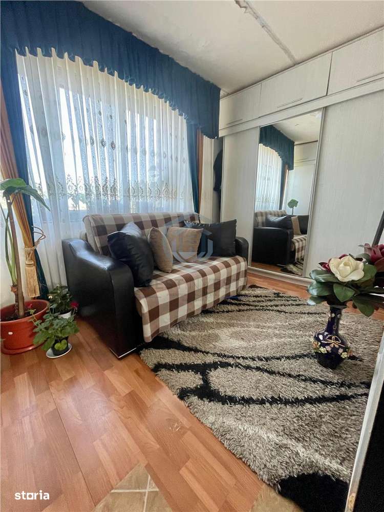 Apartament  3 camere renovat, la 20 km de Oradea - Imagine principală: 4/11