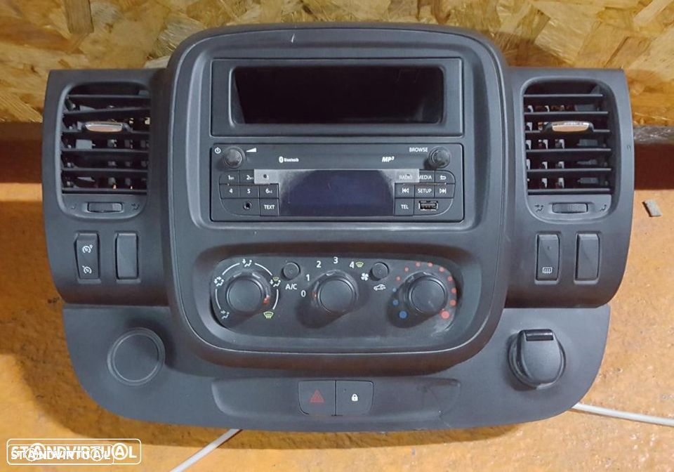 Peça - Radio E Climatronic/Comando Sofagem Renault Trafic Iii