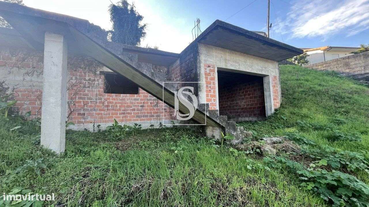 Moradia T3, Térrea, por acabar, em Quintiães, Barcelos - Grande imagem: 3/23