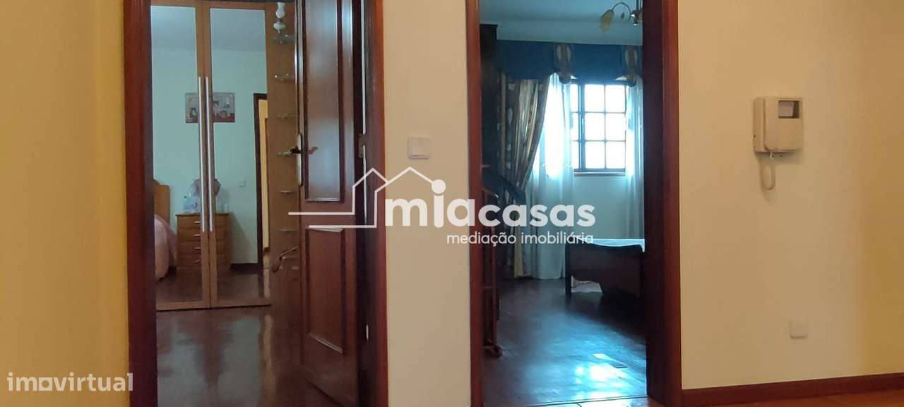 Moradia T4 - Zona de Oiã-16