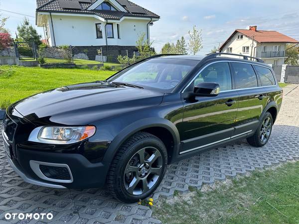 Volvo XC 70 D5 AWD Summum - 9