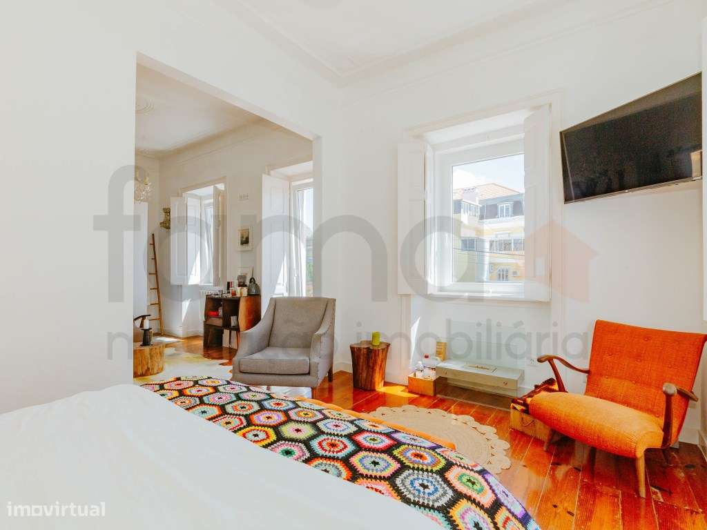 Moradia Bifamiliar T10 com Piscina e Elevada Rentabilidade - Parede...-27