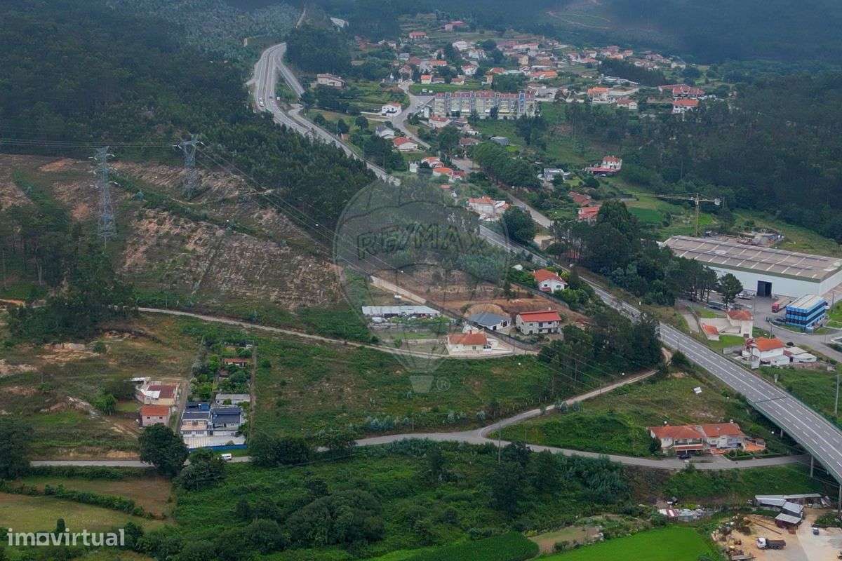 Moradia T4 para venda-30