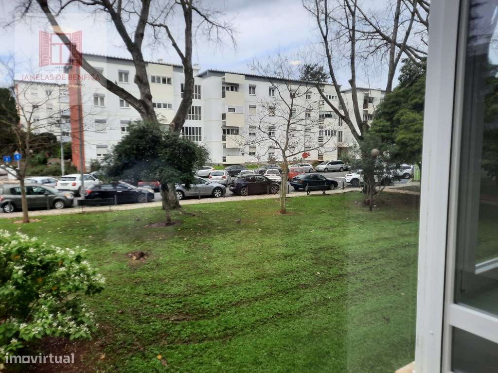 T2 totalmente remodelado, c/arrecadação - Oeiras-18