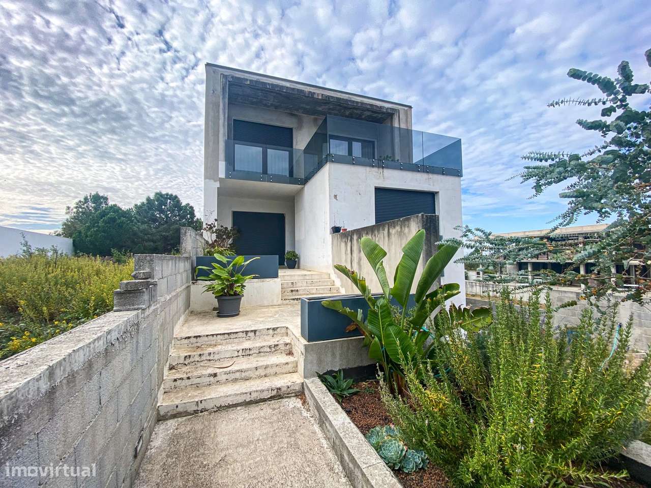 Moradia familiar de alto padrão numa vizinhança premium em Oliveira do - Grande imagem: 4/28